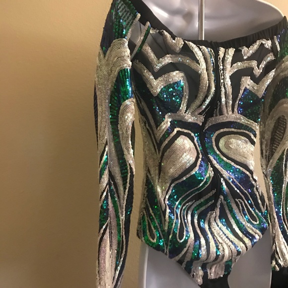 Beaded Bodysuit with heart shaped design. - Picture 8 of 9